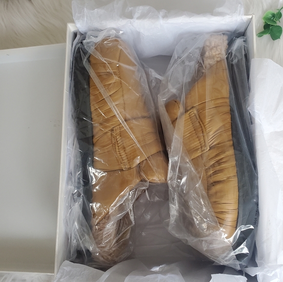 NIB ASH 'Gong' Puffy Nylon & Faux Fur Mule, Size 41 EU/ 10 US - Picture 4 of 15